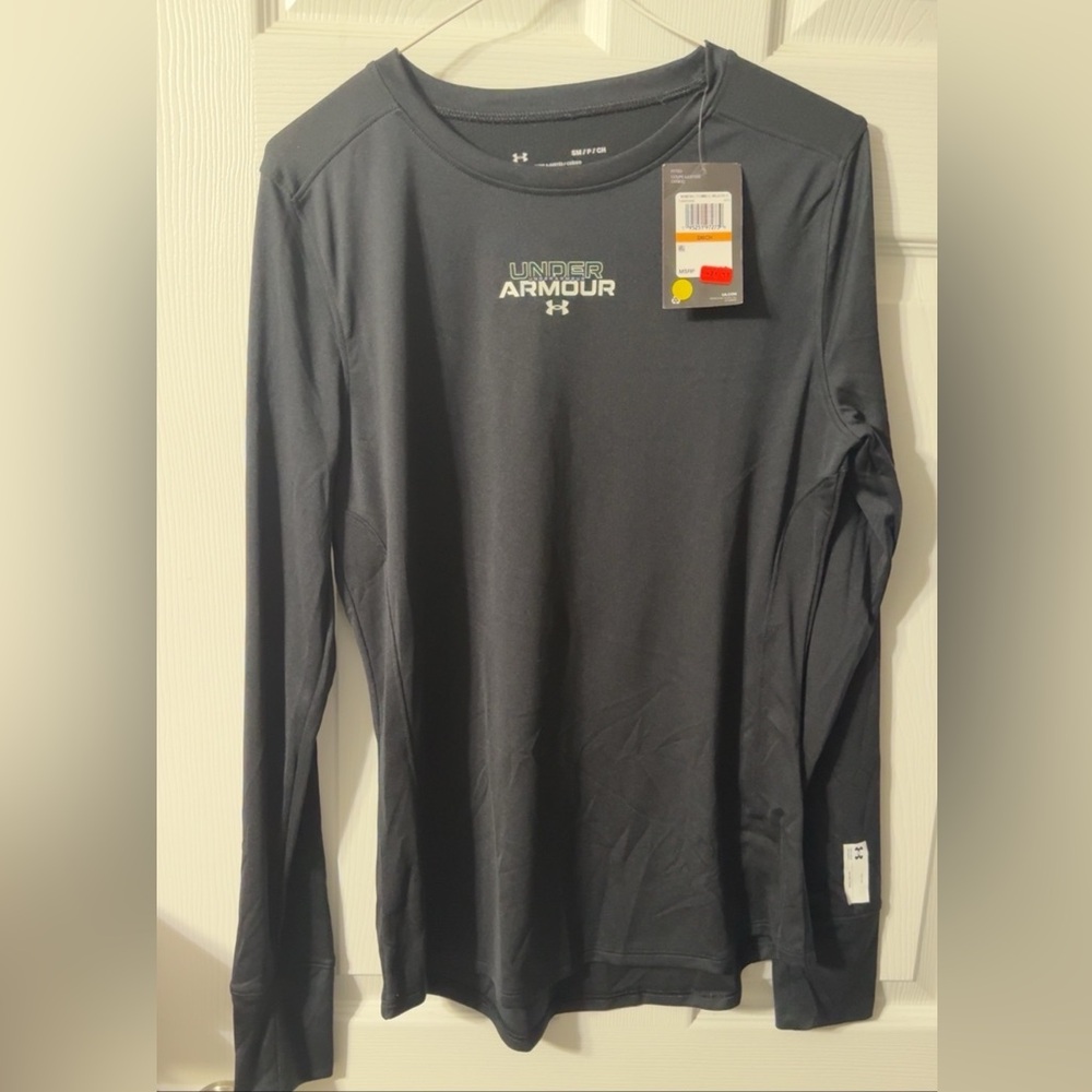 Under Armour Women’s Charcoal Long Sleeve